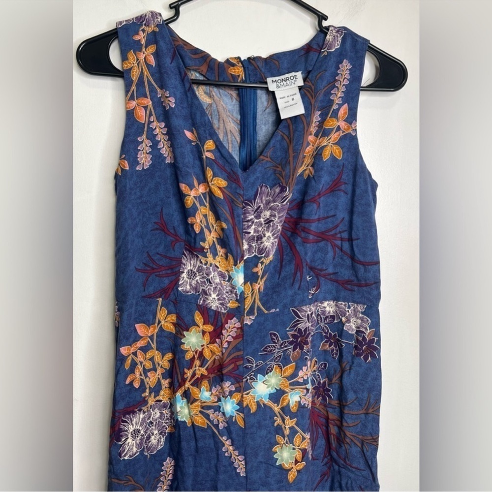 Monroe & Main Lightweight Floral Summer Tank Top V-Neck Jumpsuit - Picture 6 of 6